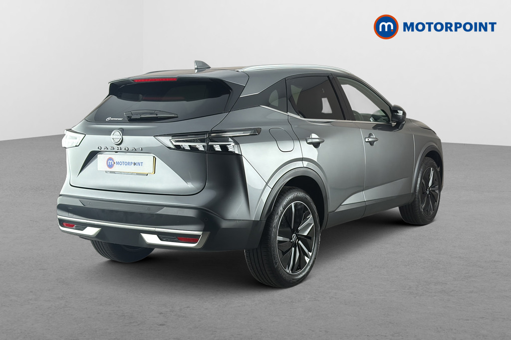 Nissan Qashqai Tekna Automatic Petrol SUV - Stock Number (1687100) - Passenger side rear corner