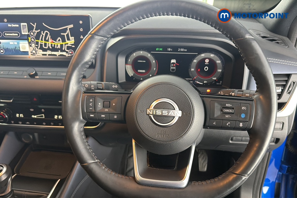 Nissan Qashqai Tekna Manual Petrol SUV - Stock Number (1687101) - 2nd supplementary image