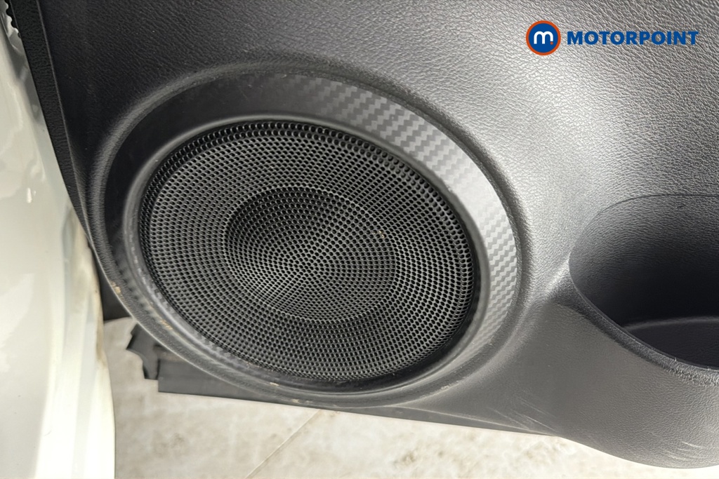 Nissan Juke Acenta Premium Manual Petrol SUV - Stock Number (1687102) - 21st supplementary image