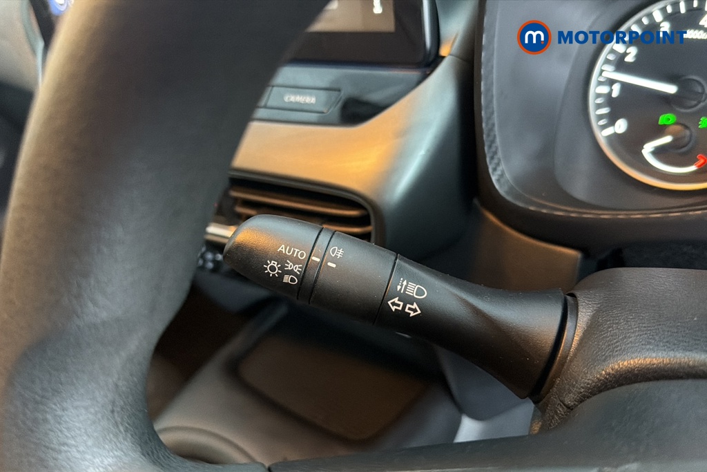 Nissan Juke Acenta Premium Manual Petrol SUV - Stock Number (1687107) - 5th supplementary image