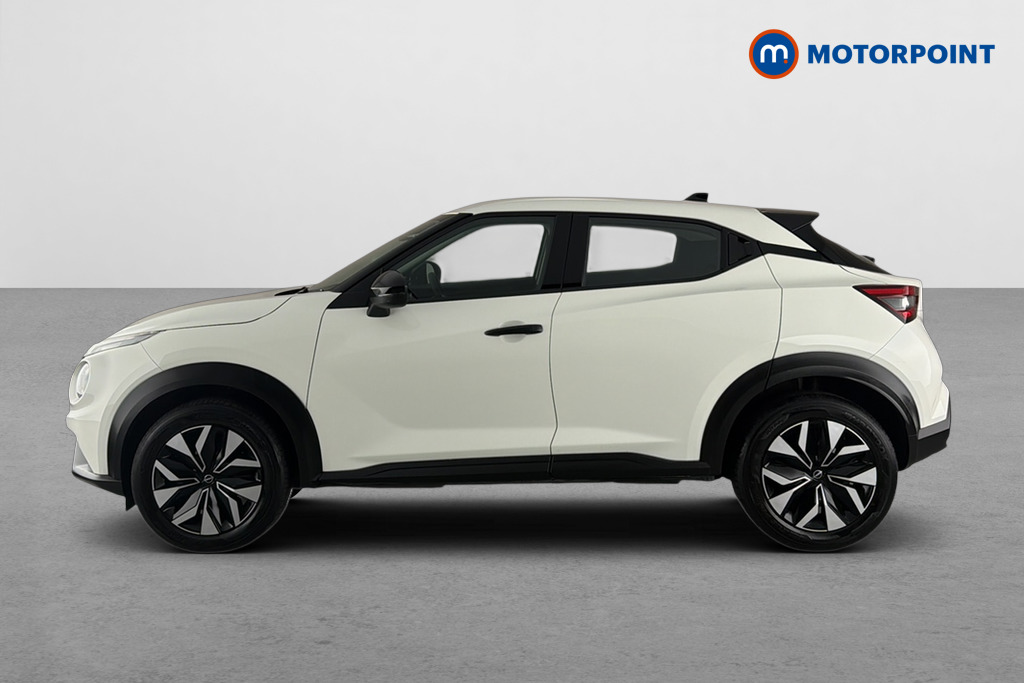 Nissan Juke Acenta Premium Manual Petrol SUV - Stock Number (1687107) - Drivers side