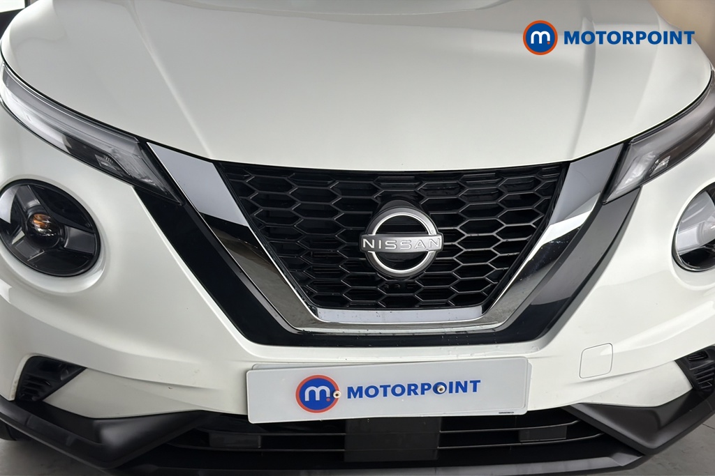 Nissan Juke Acenta Premium Manual Petrol SUV - Stock Number (1687107) - 43rd supplementary image