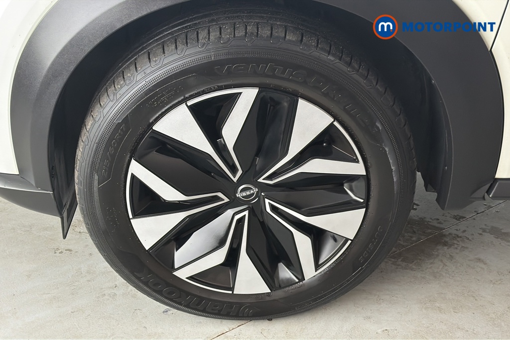 Nissan Juke Acenta Premium Manual Petrol SUV - Stock Number (1687107) - 44th supplementary image