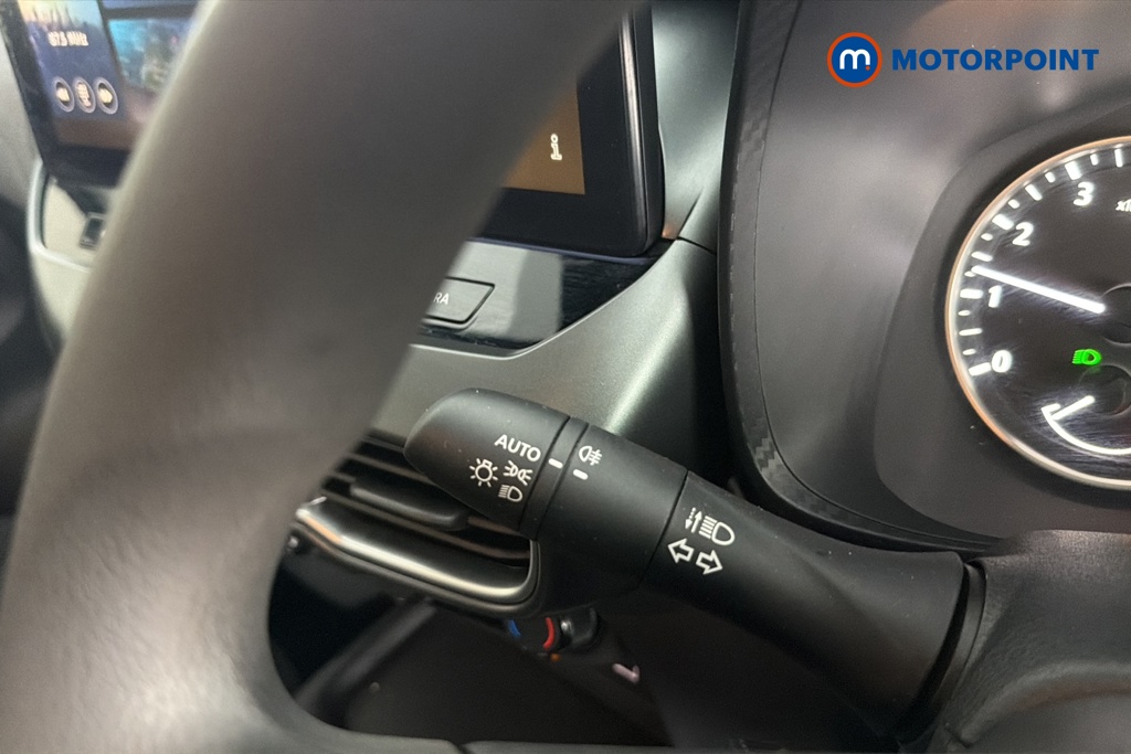 Nissan Juke Acenta Premium Manual Petrol SUV - Stock Number (1687109) - 5th supplementary image