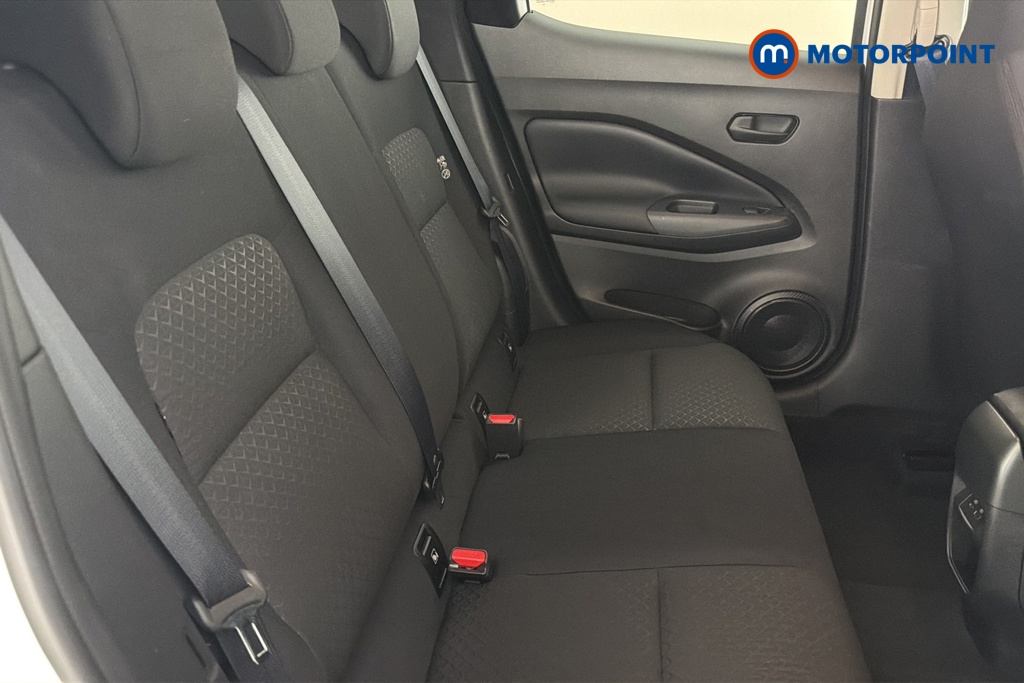 Nissan Juke Acenta Premium Manual Petrol SUV - Stock Number (1687109) - 25th supplementary image