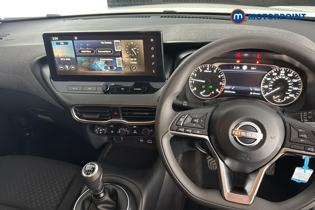 Nissan Juke Acenta Premium Manual Petrol SUV - Stock Number (1687109) - 1st supplementary image