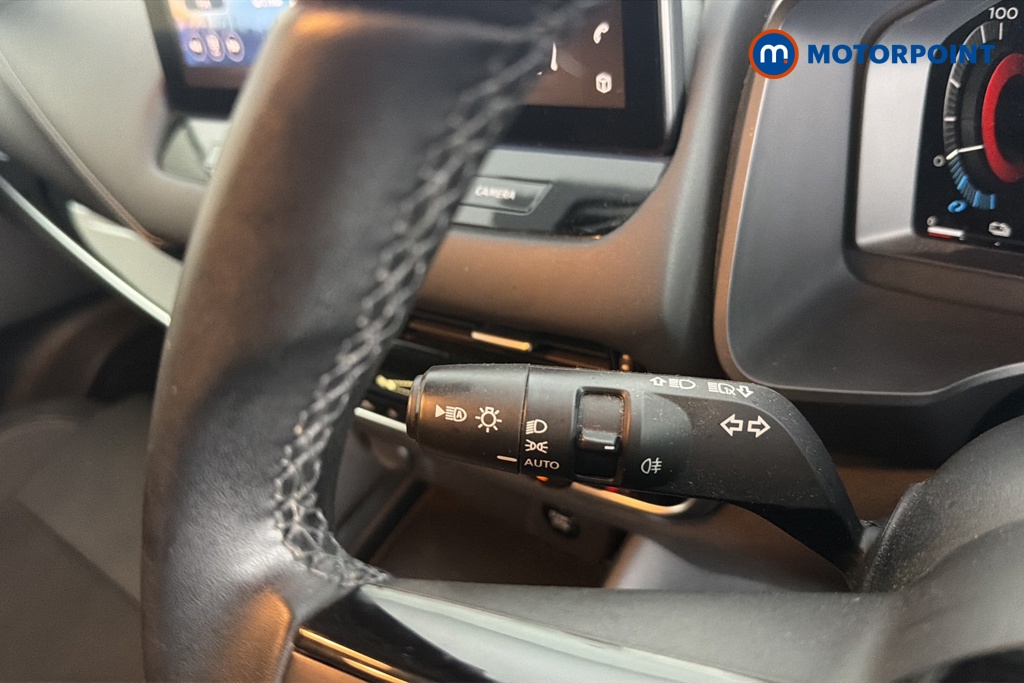 Nissan Qashqai N-Connecta Automatic Petrol-Electric Hybrid SUV - Stock Number (1687110) - 5th supplementary image