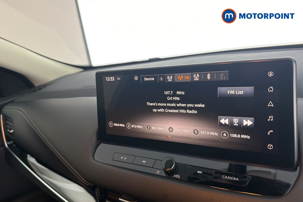 Nissan Qashqai N-Connecta Automatic Petrol-Electric Hybrid SUV - Stock Number (1687110) - 8th supplementary image