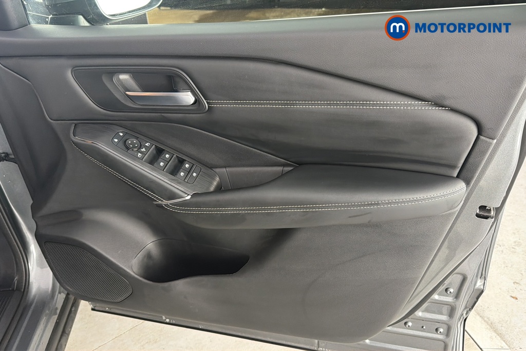 Nissan Qashqai N-Connecta Automatic Petrol-Electric Hybrid SUV - Stock Number (1687110) - 18th supplementary image