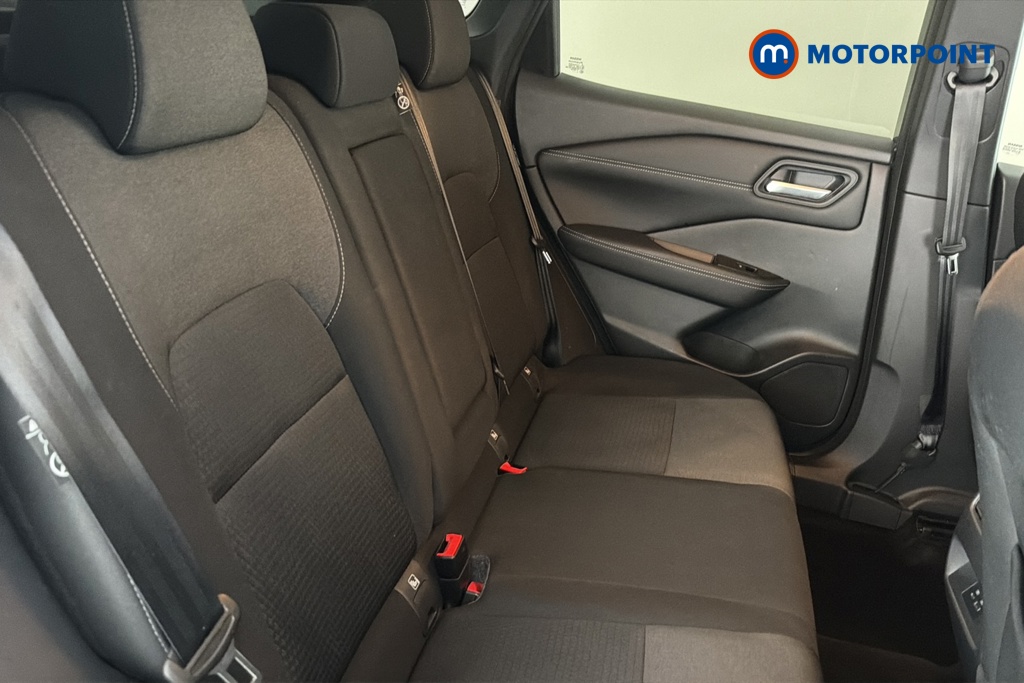 Nissan Qashqai N-Connecta Automatic Petrol-Electric Hybrid SUV - Stock Number (1687110) - 25th supplementary image