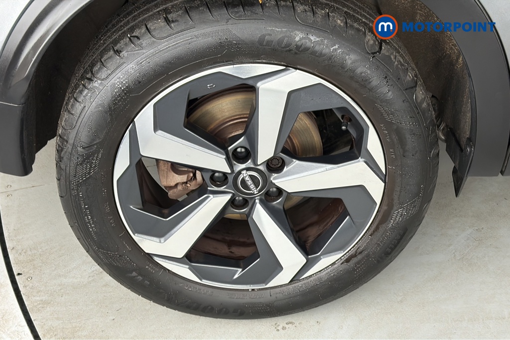 Nissan Qashqai N-Connecta Automatic Petrol-Electric Hybrid SUV - Stock Number (1687110) - 46th supplementary image