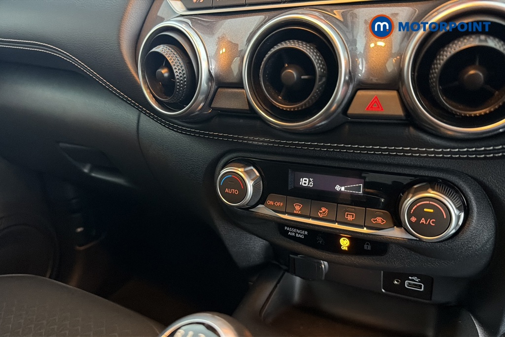 Nissan Juke N-Connecta Manual Petrol SUV - Stock Number (1687114) - 12th supplementary image