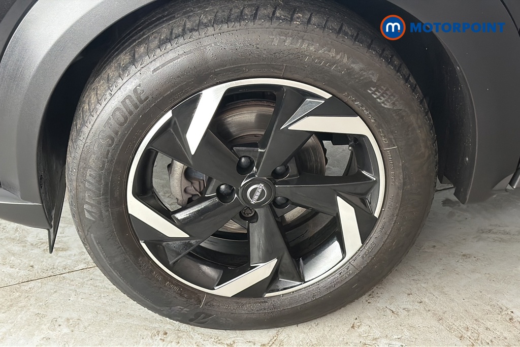 Nissan Juke N-Connecta Manual Petrol SUV - Stock Number (1687114) - 44th supplementary image