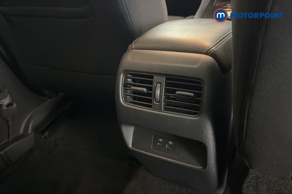 Nissan Qashqai N-Connecta Automatic Petrol-Electric Hybrid SUV - Stock Number (1687659) - 28th supplementary image