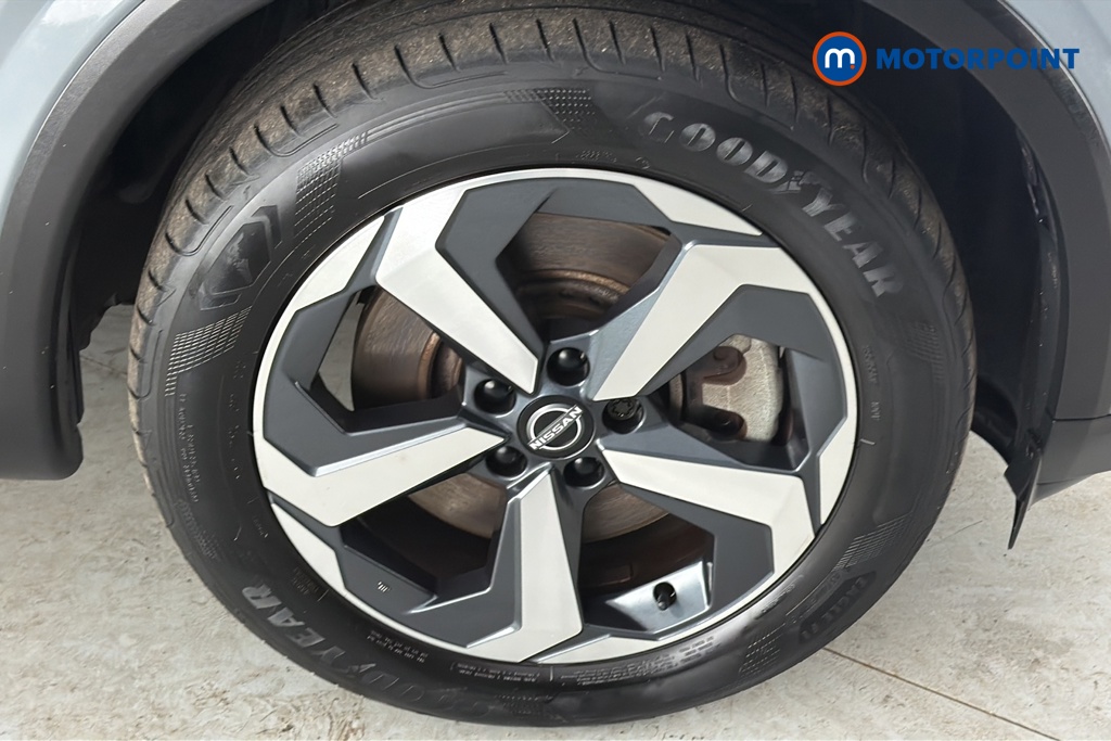 Nissan Qashqai N-Connecta Automatic Petrol-Electric Hybrid SUV - Stock Number (1687659) - 47th supplementary image
