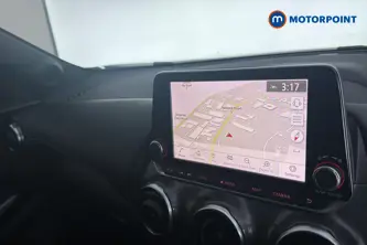Nissan Juke N-Connecta Manual Petrol SUV - Stock Number (1669475) - 9th supplementary image
