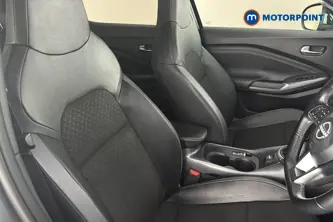 Nissan Juke N-Connecta Manual Petrol SUV - Stock Number (1669475) - 22nd supplementary image