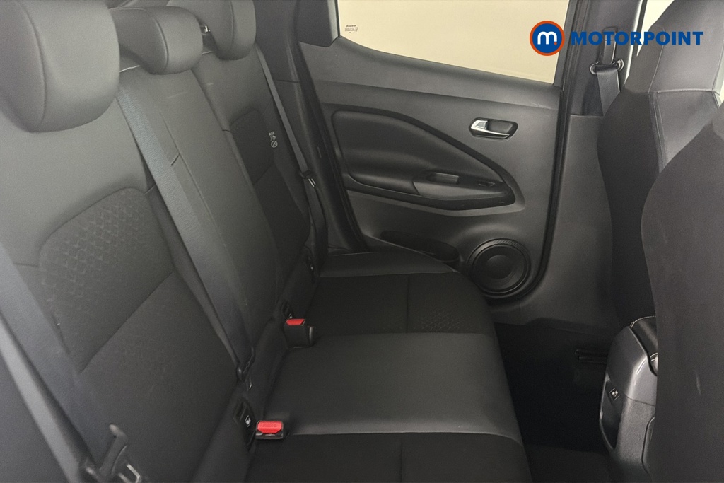 Nissan Juke N-Connecta Manual Petrol SUV - Stock Number (1669475) - 25th supplementary image
