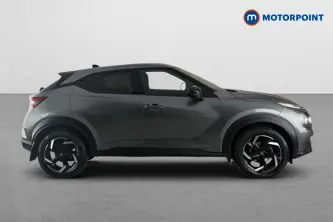 Nissan Juke N-Connecta Manual Petrol SUV - Stock Number (1669475) - Passenger side