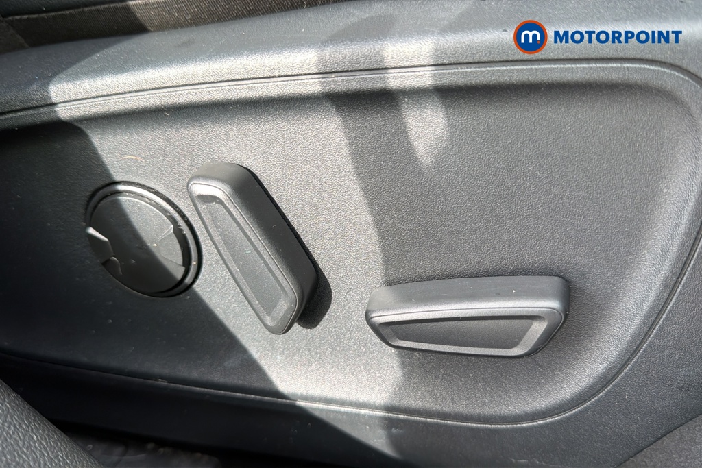 Ford Kuga St-Line Edition Automatic Petrol Plug-In Hybrid SUV - Stock Number (1680510) - 23rd supplementary image