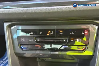 Volkswagen Tiguan R-Line Automatic Petrol SUV - Stock Number (1685138) - 12th supplementary image
