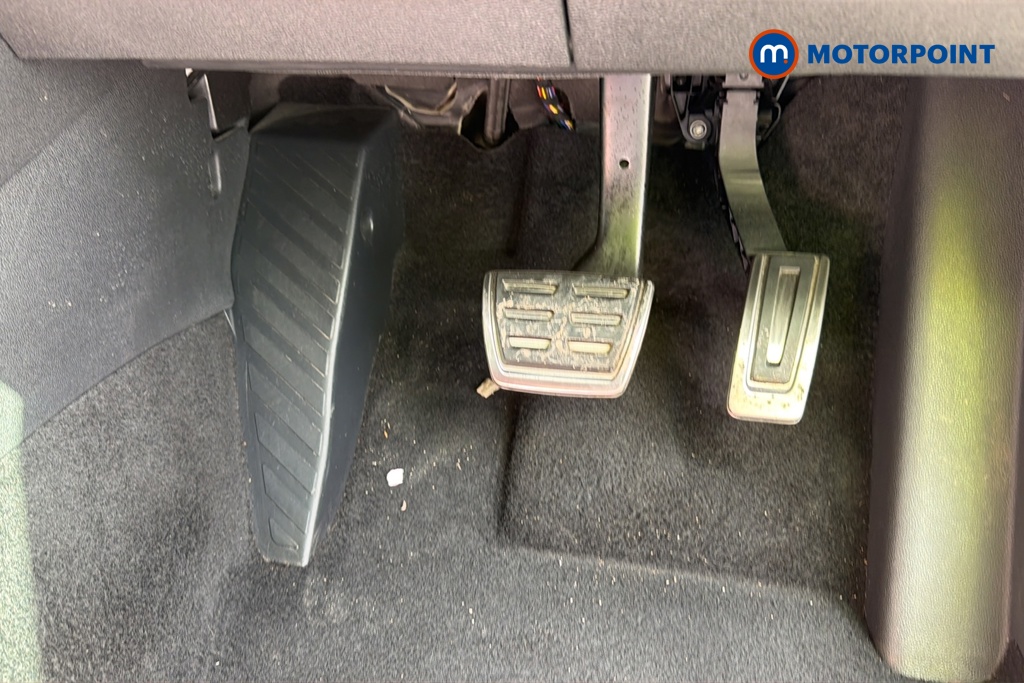 Volkswagen Tiguan R-Line Automatic Petrol SUV - Stock Number (1685138) - 24th supplementary image