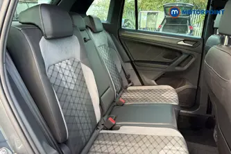 Volkswagen Tiguan R-Line Automatic Petrol SUV - Stock Number (1685138) - 25th supplementary image