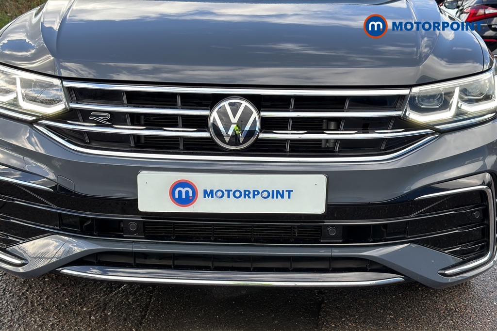 Volkswagen Tiguan R-Line Automatic Petrol SUV - Stock Number (1685138) - 43rd supplementary image