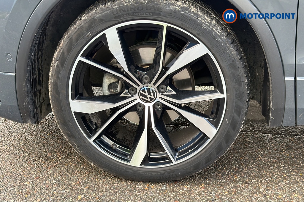 Volkswagen Tiguan R-Line Automatic Petrol SUV - Stock Number (1685138) - 44th supplementary image