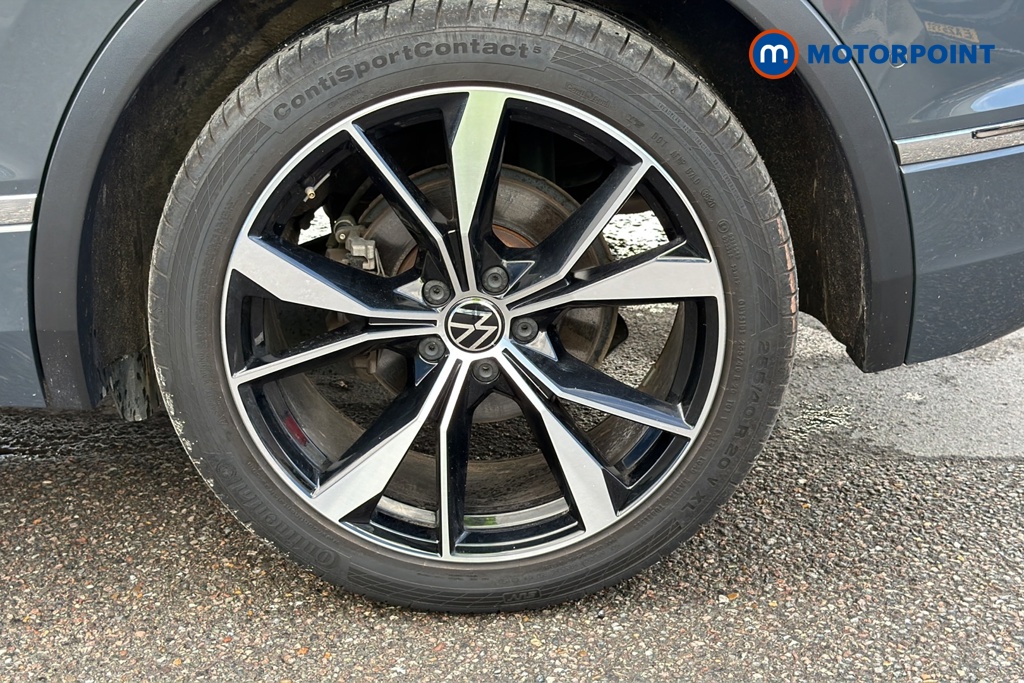 Volkswagen Tiguan R-Line Automatic Petrol SUV - Stock Number (1685138) - 45th supplementary image