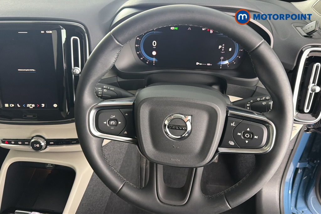 Volvo Xc40 Ultimate Automatic Petrol SUV - Stock Number (1685357) - 2nd supplementary image