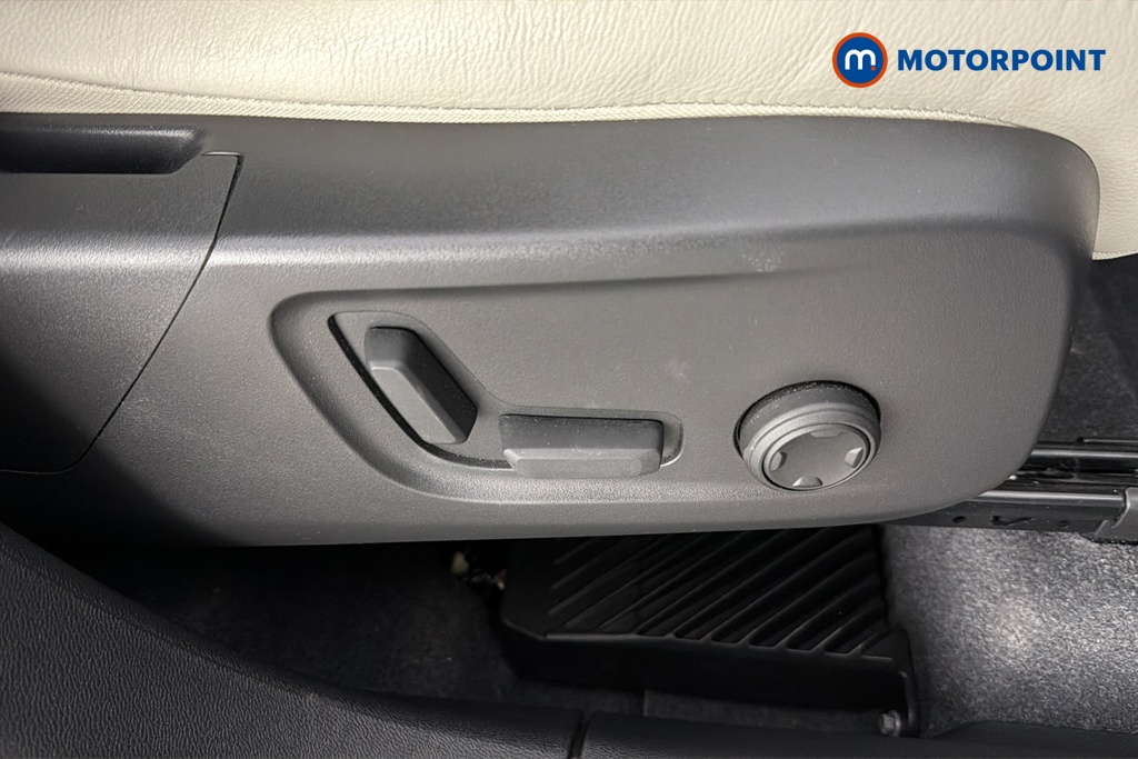 Volvo Xc40 Ultimate Automatic Petrol SUV - Stock Number (1685357) - 23rd supplementary image