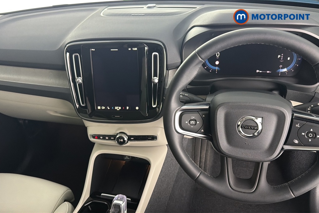 Volvo Xc40 Ultimate Automatic Petrol SUV - Stock Number (1685357) - 1st supplementary image