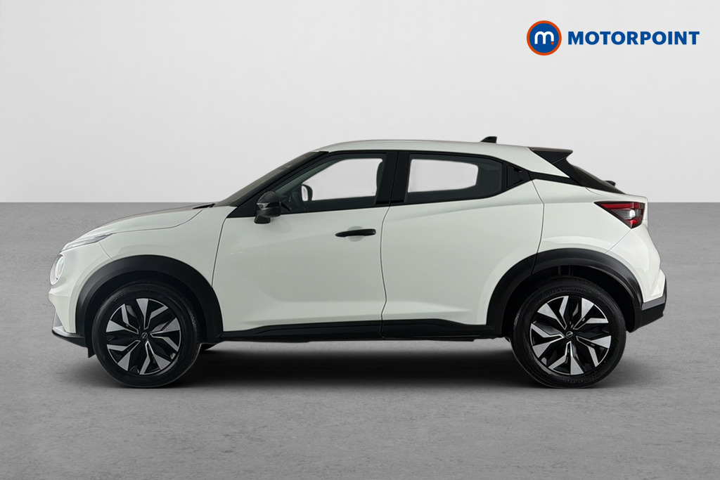 Nissan Juke Acenta Premium Manual Petrol SUV - Stock Number (1687106) - Drivers side
