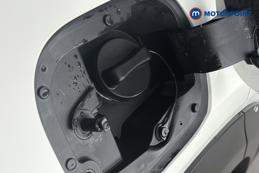 Nissan Juke Acenta Premium Manual Petrol SUV - Stock Number (1687106) - 41st supplementary image