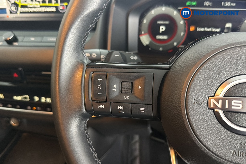 Nissan Qashqai N-Connecta Automatic Petrol SUV - Stock Number (1687118) - 4th supplementary image