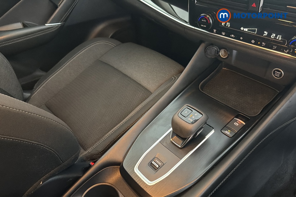 Nissan Qashqai N-Connecta Automatic Petrol SUV - Stock Number (1687118) - 15th supplementary image