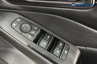 Nissan Qashqai N-Connecta Automatic Petrol SUV - Stock Number (1687118) - 19th supplementary image