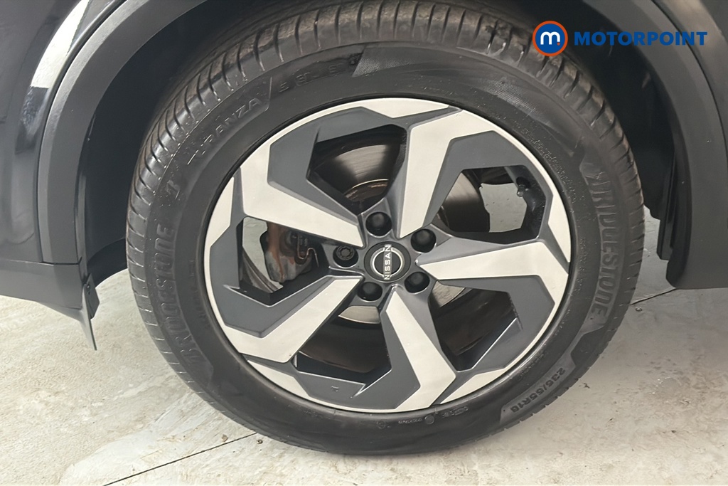 Nissan Qashqai N-Connecta Automatic Petrol SUV - Stock Number (1687118) - 44th supplementary image