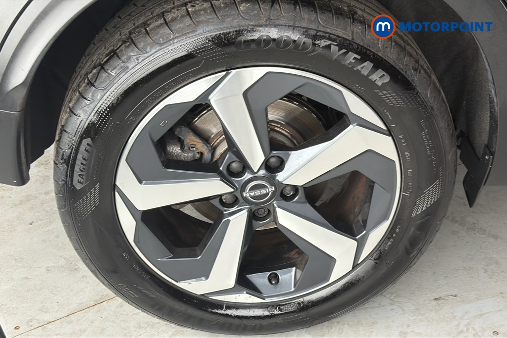 Nissan Qashqai N-Connecta Automatic Petrol SUV - Stock Number (1687118) - 46th supplementary image
