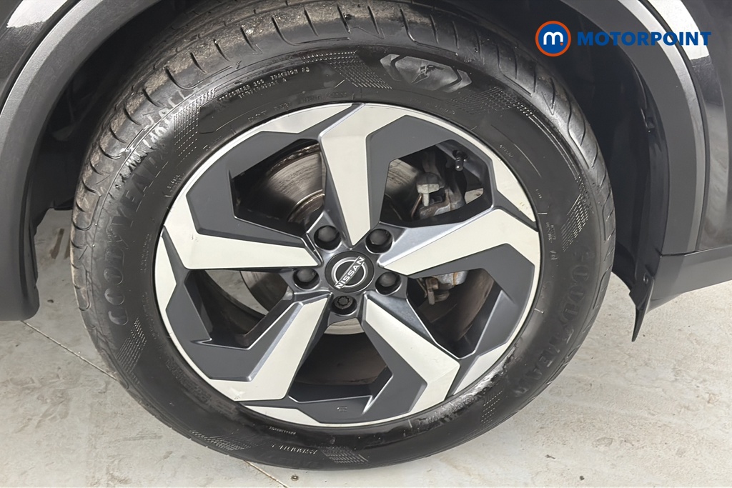 Nissan Qashqai N-Connecta Automatic Petrol SUV - Stock Number (1687118) - 47th supplementary image