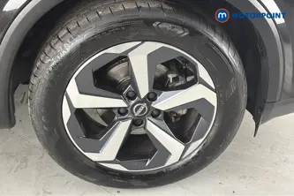 Nissan Qashqai N-Connecta Automatic Petrol SUV - Stock Number (1687118) - 47th supplementary image