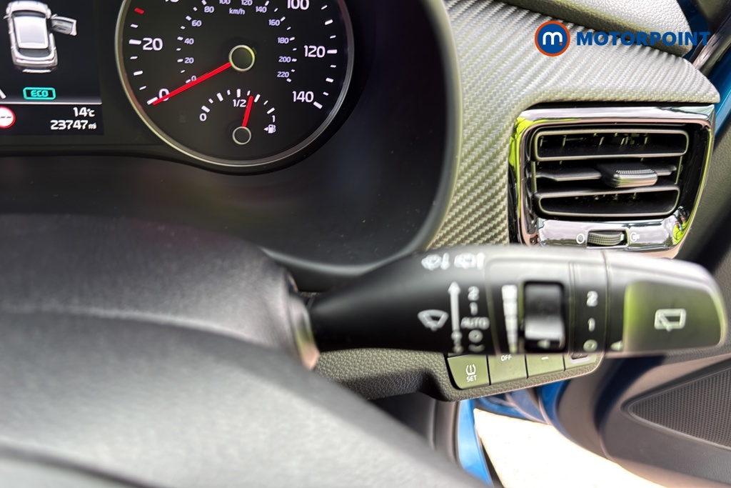 KIA Stonic Gt-Line S Manual Petrol SUV - Stock Number (1683832) - 6th supplementary image