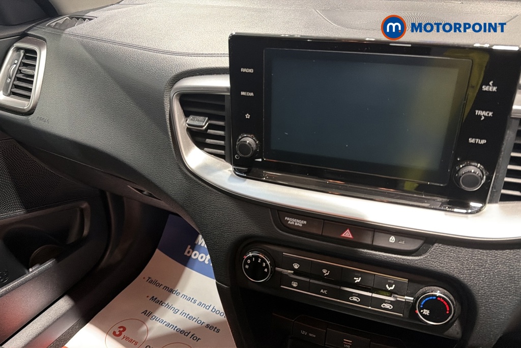 KIA Ceed 2 Manual Diesel Hatchback - Stock Number (1684599) - 1st supplementary image