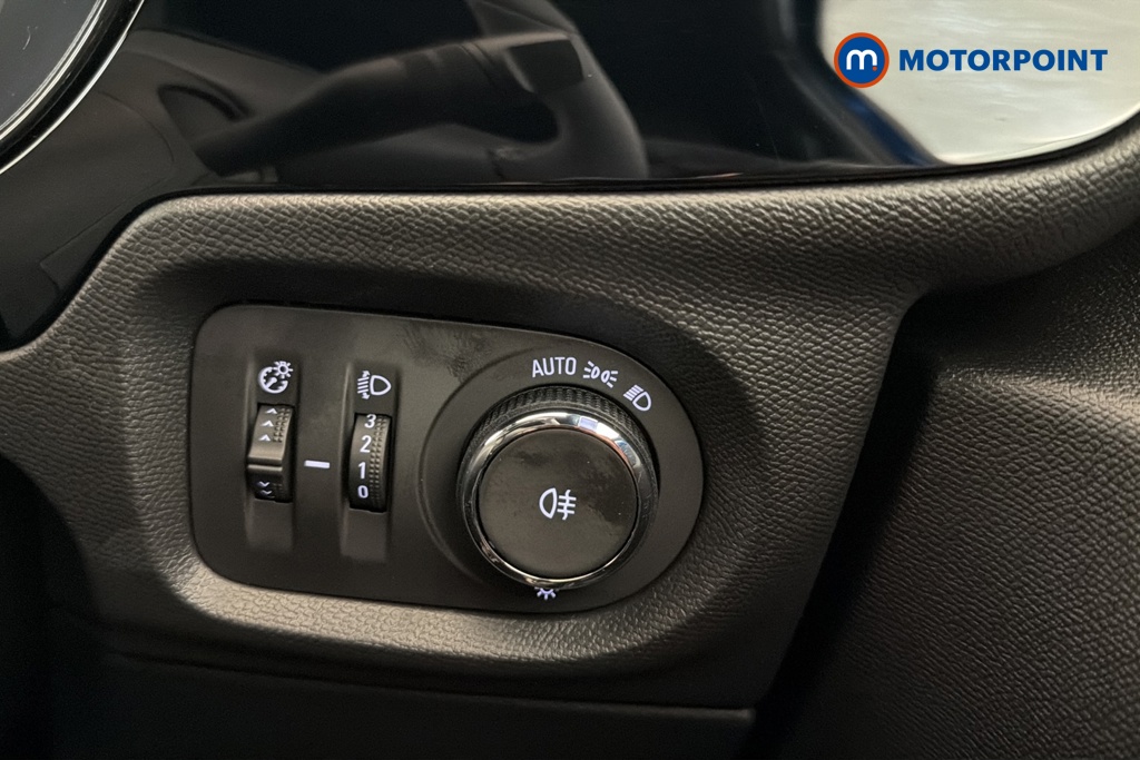 Vauxhall Corsa YES Manual Petrol Hatchback - Stock Number (1639810) - 11th supplementary image