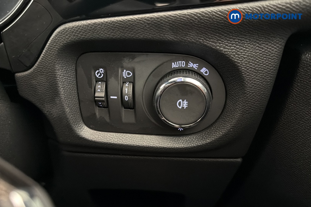 Vauxhall Corsa YES Manual Petrol Hatchback - Stock Number (1639921) - 11th supplementary image