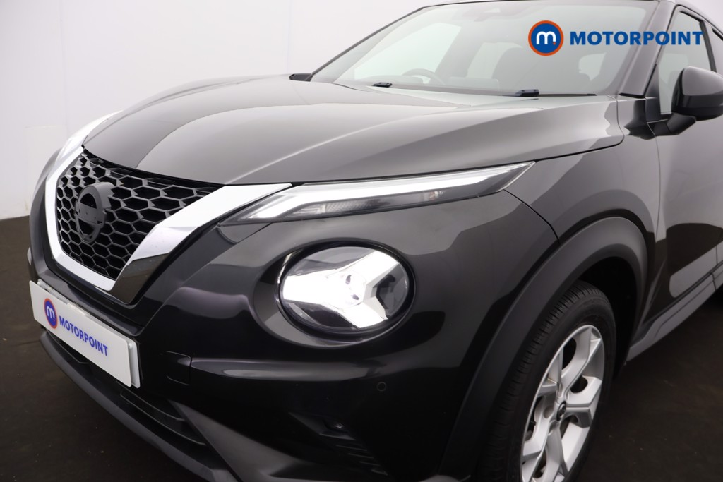 Nissan Juke N-Connecta Automatic Petrol SUV - Stock Number (1654879) - 29th supplementary image