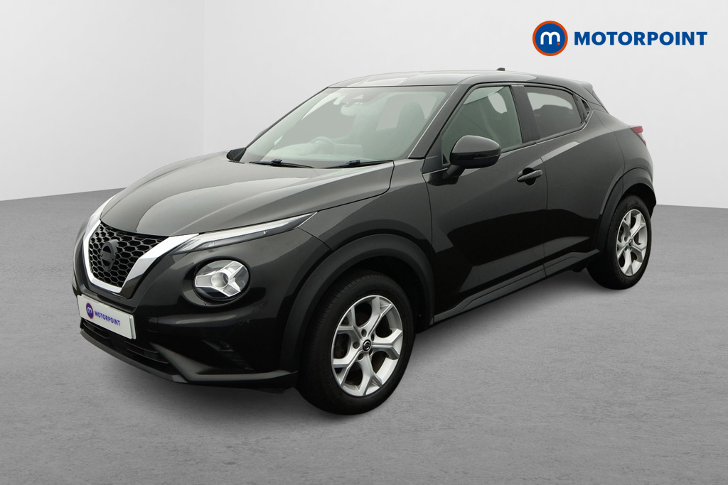 Nissan Juke N-Connecta Automatic Petrol SUV - Stock Number (1654879) - Passenger side front corner
