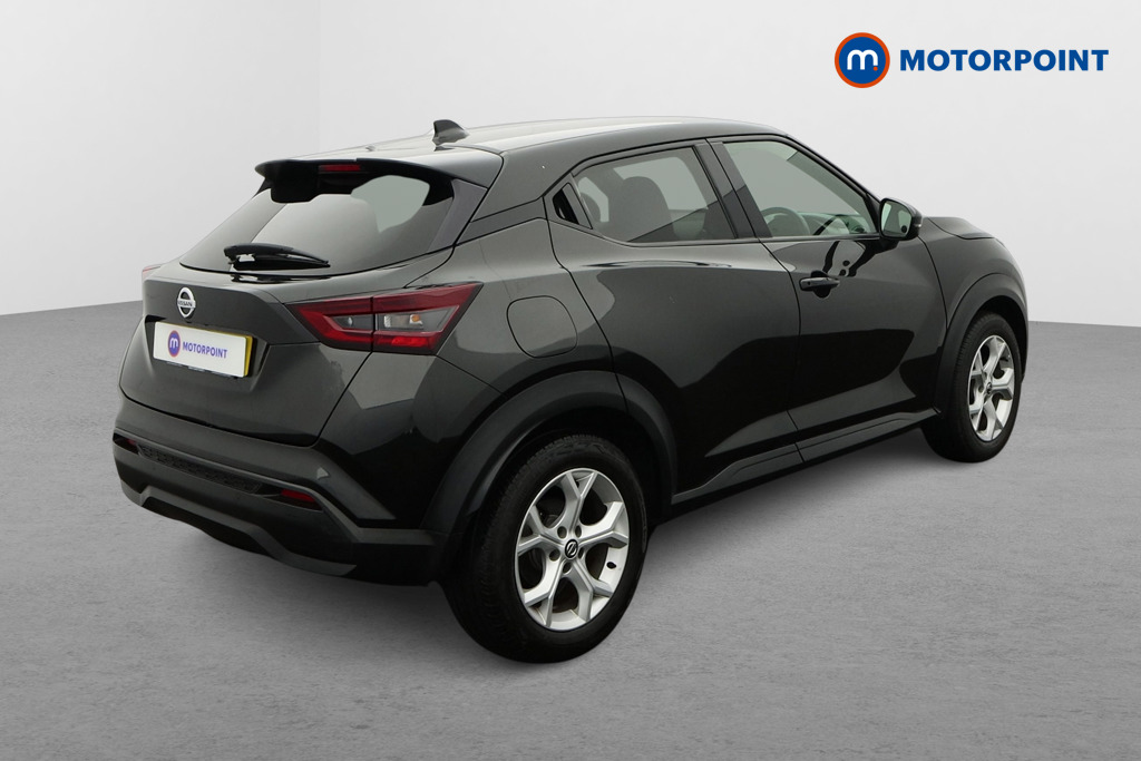 Nissan Juke N-Connecta Automatic Petrol SUV - Stock Number (1654879) - Drivers side rear corner