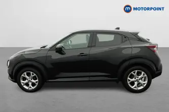 Nissan Juke N-Connecta Automatic Petrol SUV - Stock Number (1654879) - Passenger side